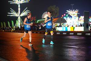 BIB: 935
                            <button type="button" onclick="openModal(16158675)" class="btn btn-primary btn-sm float-right btn-popup" data-toggle="modal" data-target=".modal-high-quality">
                        <i class="fas fa-shopping-cart"></i> Add to Cart
                    </button>
                                            <button type="button" onclick="isThisMe(16158675, true)" class="btn btn-success btn-sm float-right btn-popup btn-isme hidden" data-toggle="tooltip" data-placement="bottom" title="นี่คือรูปของคุณใช่ไหม คลิกที่นี่เพื่อเอาเข้าอัลบั้ม">
                        <i class="fas fa-plus"></i> Add to album
                    </button>
                    <button type="button" onclick="isThisMe(16158675, false)" class="btn btn-warning btn-sm float-right btn-popup btn-isnotme hidden">
                        <i class="fas fa-ban"></i> Remove from album
                    </button>